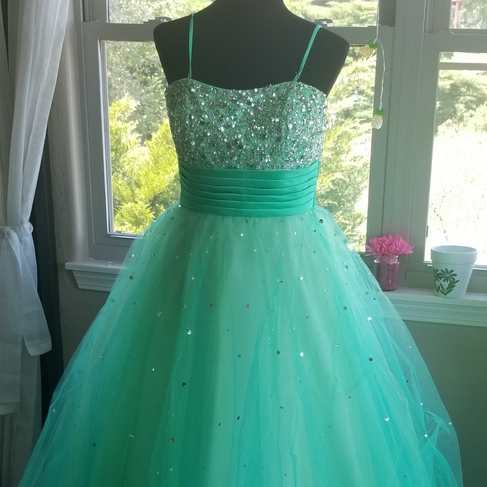 Prom dress. Size 11